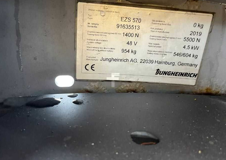 Jungheinrich EZS570 - Trator elétrics: foto 4 Jungheinrich EZS570 - Trator elétrics: foto 4