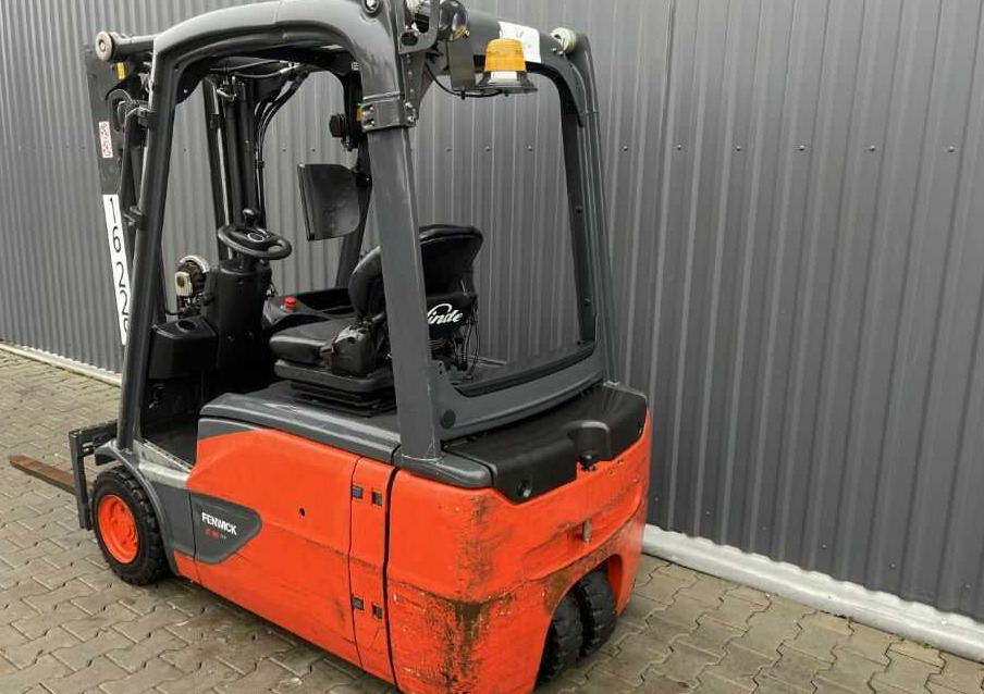 Linde E16-02 - Empilhadeira elétrica: foto 1 Linde E16-02 - Empilhadeira elétrica: foto 1