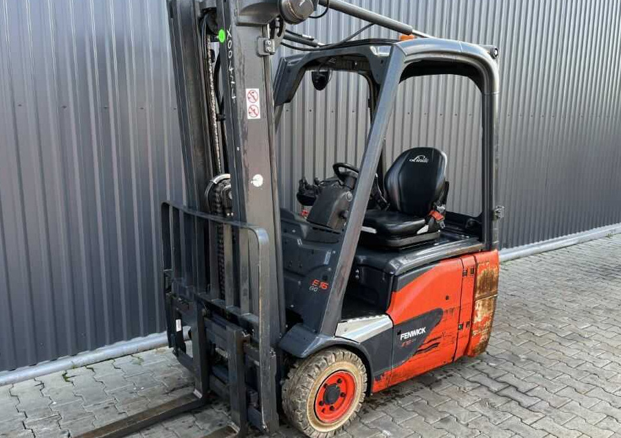 Linde E16C-02 - Empilhadeira elétrica: foto 1 Linde E16C-02 - Empilhadeira elétrica: foto 1