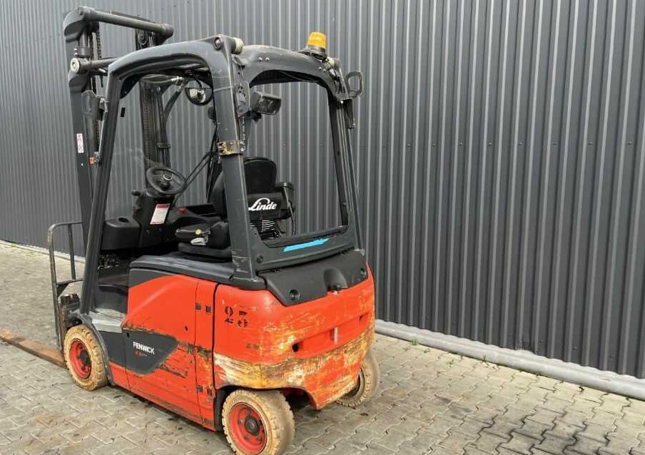 Linde E16PH-02 - Empilhadeira elétrica: foto 3 Linde E16PH-02 - Empilhadeira elétrica: foto 3