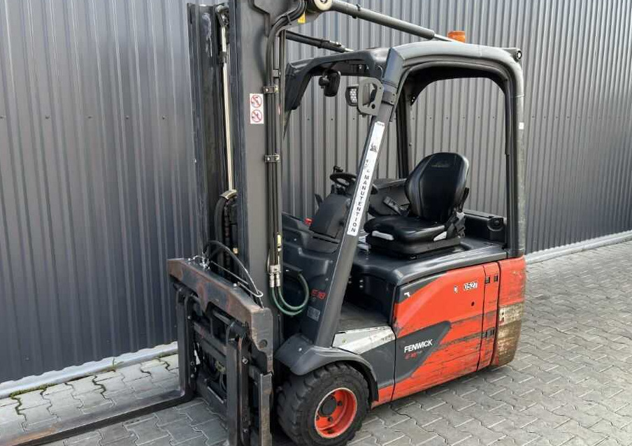 Linde E18-01 - Empilhadeira elétrica: foto 1 Linde E18-01 - Empilhadeira elétrica: foto 1