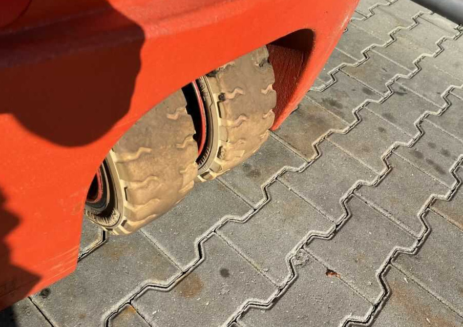 Linde E18-01 - Empilhadeira elétrica: foto 1 Linde E18-01 - Empilhadeira elétrica: foto 1