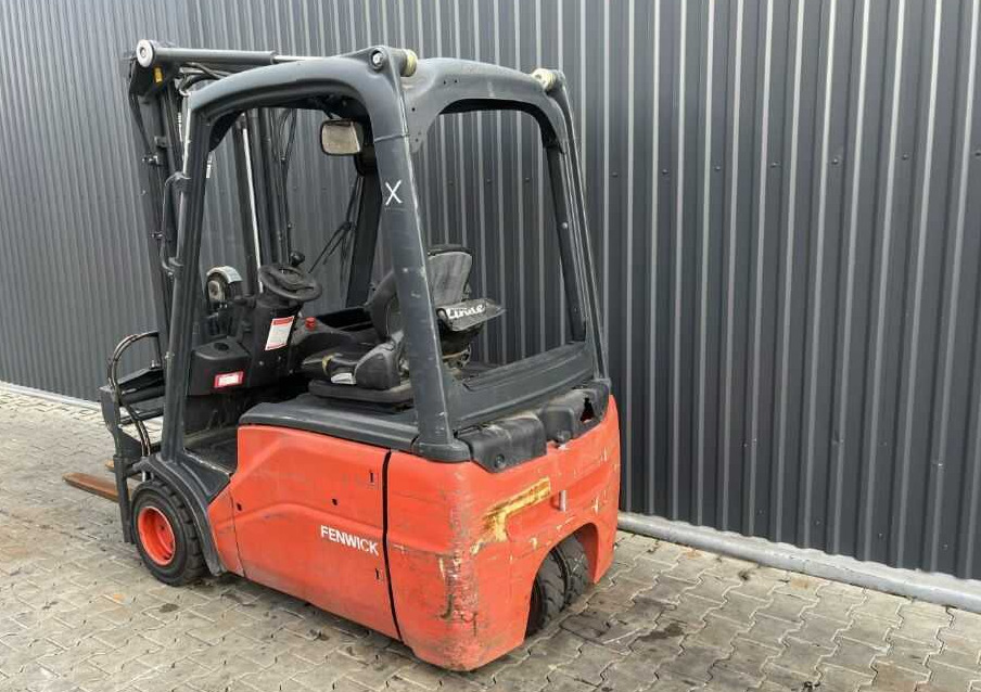 Linde E18-01 - Empilhadeira elétrica: foto 3 Linde E18-01 - Empilhadeira elétrica: foto 3