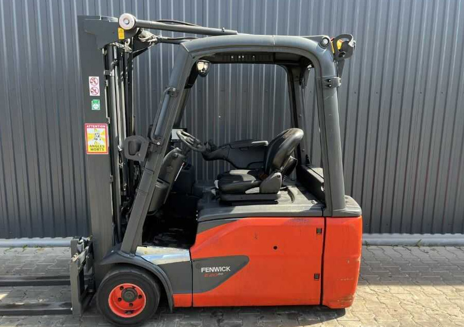 Linde E20L-02 - Empilhadeira elétrica: foto 2 Linde E20L-02 - Empilhadeira elétrica: foto 2