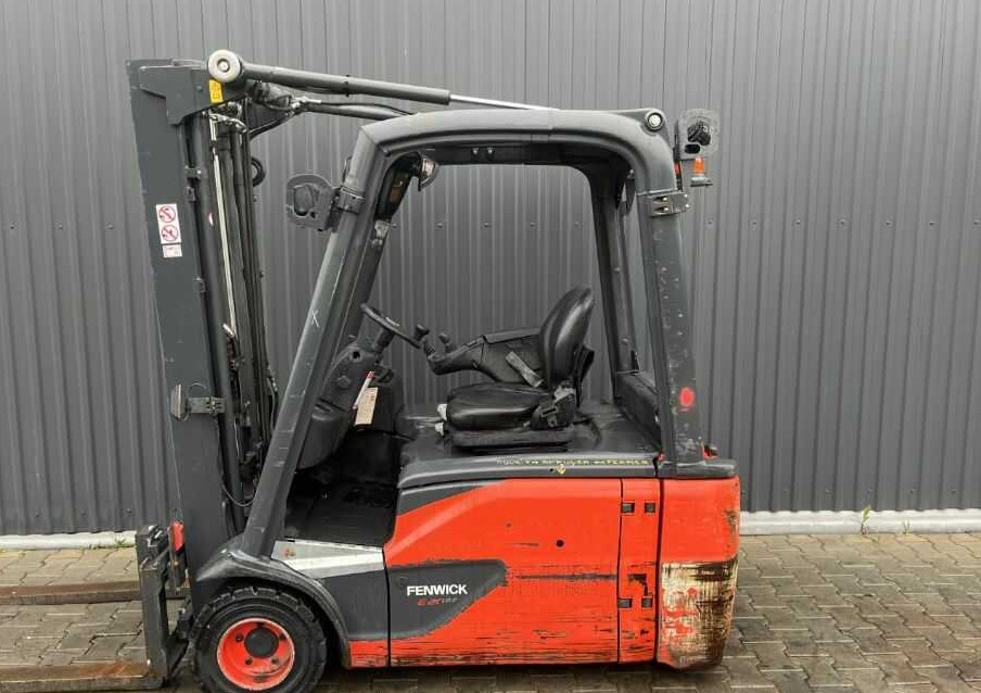 Linde E20L-02 - Empilhadeira elétrica: foto 2 Linde E20L-02 - Empilhadeira elétrica: foto 2