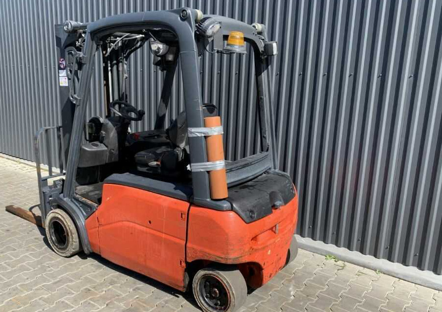 Linde E20PL-01 - Empilhadeira elétrica: foto 3 Linde E20PL-01 - Empilhadeira elétrica: foto 3