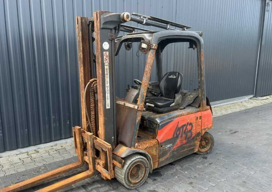 Linde E20PL-02 - Empilhadeira elétrica: foto 1 Linde E20PL-02 - Empilhadeira elétrica: foto 1