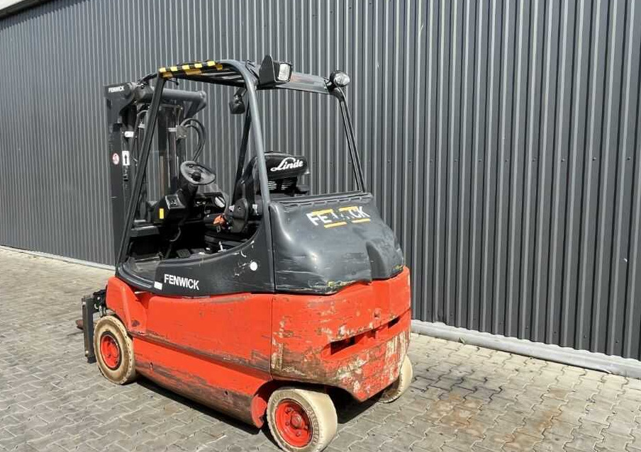 Linde E25 - Empilhadeira elétrica: foto 3 Linde E25 - Empilhadeira elétrica: foto 3