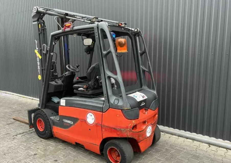 Linde E25L-01 - Empilhadeira elétrica: foto 3 Linde E25L-01 - Empilhadeira elétrica: foto 3
