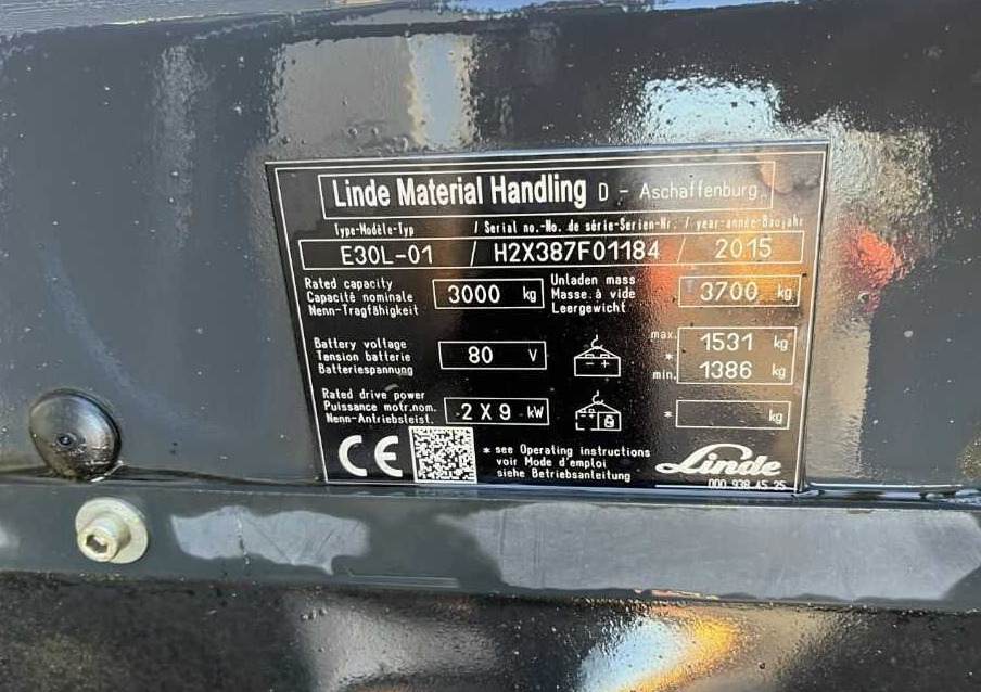 Linde E30L-01 - Empilhadeira elétrica: foto 4 Linde E30L-01 - Empilhadeira elétrica: foto 4