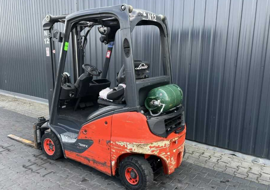 Linde H14T-01 - Empilhadeira a gás: foto 3 Linde H14T-01 - Empilhadeira a gás: foto 3