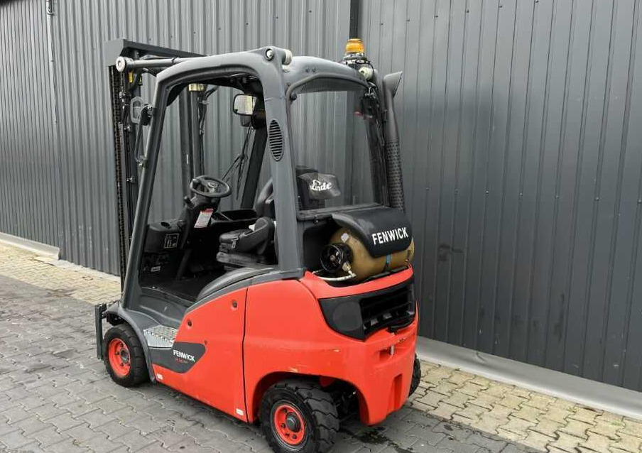 Linde H16T-01 - Empilhadeira a gás: foto 3 Linde H16T-01 - Empilhadeira a gás: foto 3