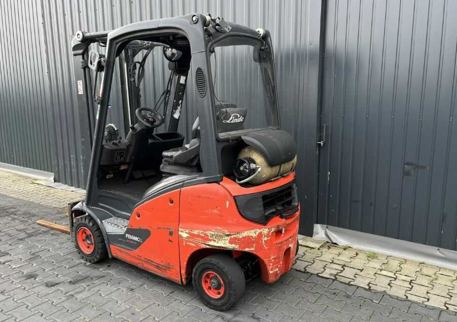 Linde H16T-01 - Empilhadeira a gás: foto 3 Linde H16T-01 - Empilhadeira a gás: foto 3