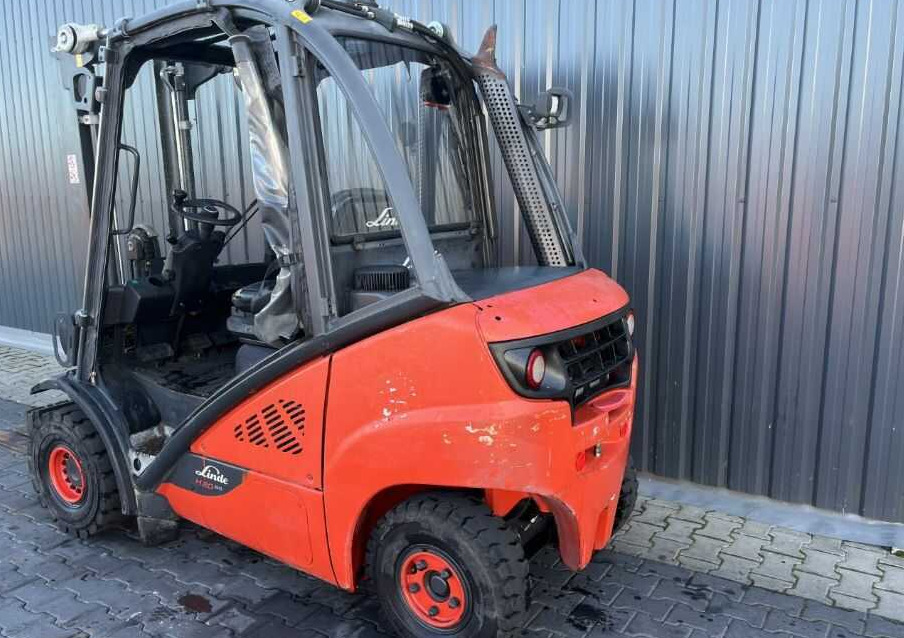 Linde H20D-02/600 - Empilhadeira a diesel: foto 3 Linde H20D-02/600 - Empilhadeira a diesel: foto 3