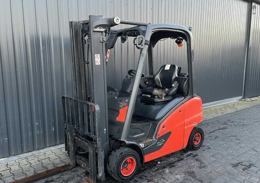 Linde H20T-01 - Empilhadeira a gás: foto 1 Linde H20T-01 - Empilhadeira a gás: foto 1