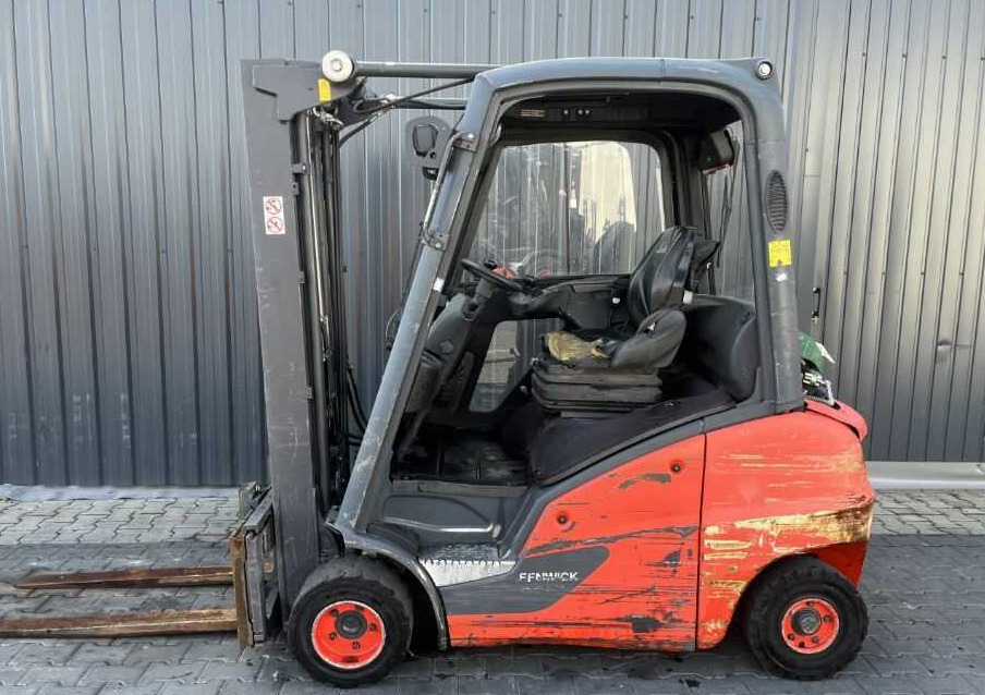 Linde H20T-01 - Empilhadeira a gás: foto 2 Linde H20T-01 - Empilhadeira a gás: foto 2