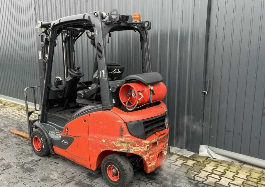 Linde H20T-01 - Empilhadeira a gás: foto 3 Linde H20T-01 - Empilhadeira a gás: foto 3