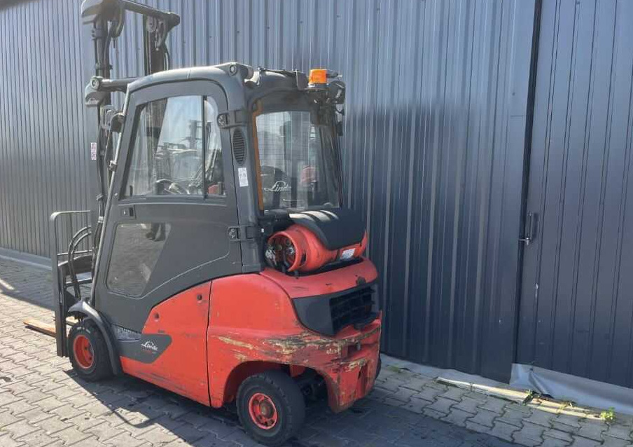 Linde H20T-01 - Empilhadeira a gás: foto 3 Linde H20T-01 - Empilhadeira a gás: foto 3