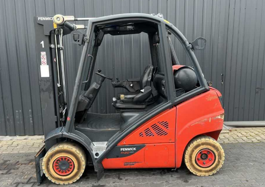 Linde H20T-02/600 - Empilhadeira a gás: foto 2 Linde H20T-02/600 - Empilhadeira a gás: foto 2