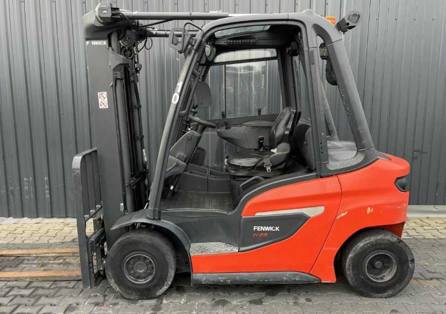 Linde H25D-01 - Empilhadeira a diesel: foto 2 Linde H25D-01 - Empilhadeira a diesel: foto 2