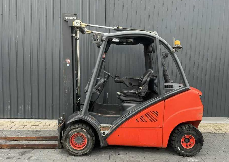 Linde H25D-01 - Empilhadeira a diesel: foto 2 Linde H25D-01 - Empilhadeira a diesel: foto 2