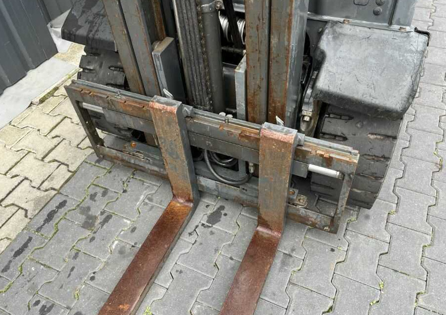 Leasing de  Linde H25D-01 Linde H25D-01: foto 10