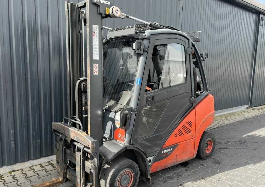 Linde H25T-02 - Empilhadeira a gás: foto 1 Linde H25T-02 - Empilhadeira a gás: foto 1