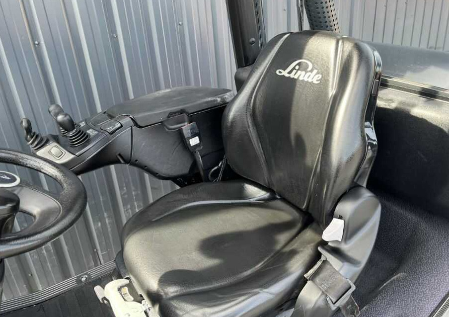Empilhadeira a gás Linde H25T-02: foto 7