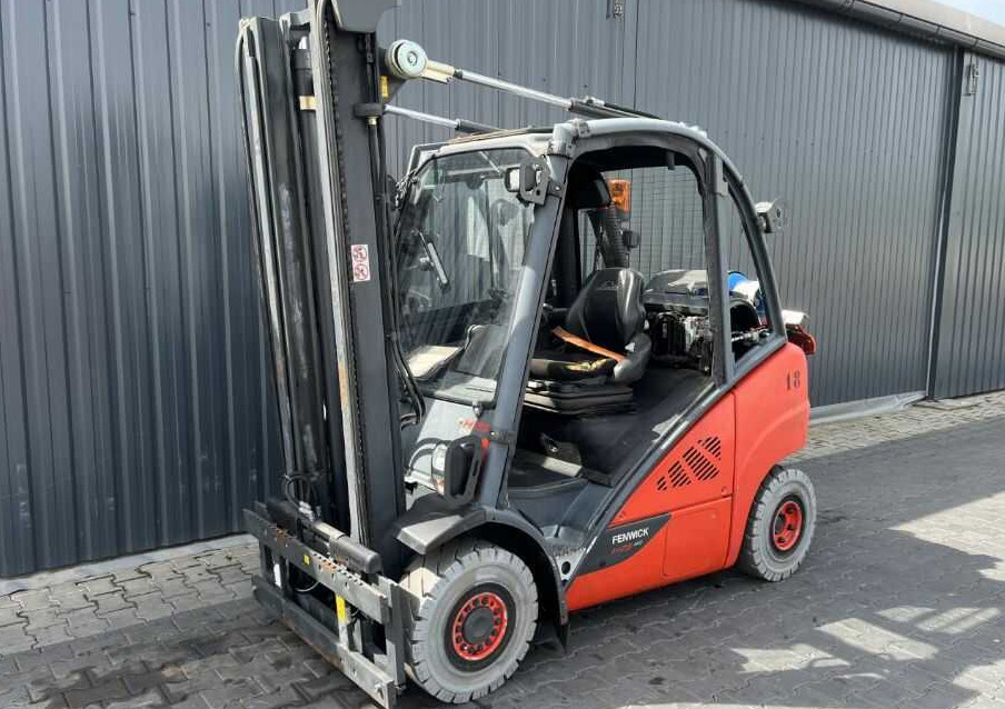 Linde H25T-02 - Empilhadeira a gás: foto 1 Linde H25T-02 - Empilhadeira a gás: foto 1