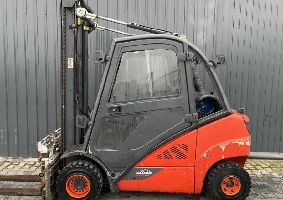 Linde H25T-02 - Empilhadeira a gás: foto 2 Linde H25T-02 - Empilhadeira a gás: foto 2