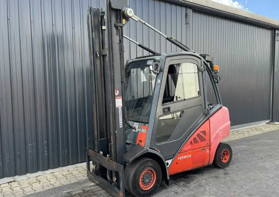 Linde H30D-01 - Empilhadeira a diesel: foto 1 Linde H30D-01 - Empilhadeira a diesel: foto 1