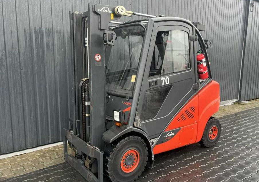 Linde H35D-01 - Empilhadeira a diesel: foto 1 Linde H35D-01 - Empilhadeira a diesel: foto 1