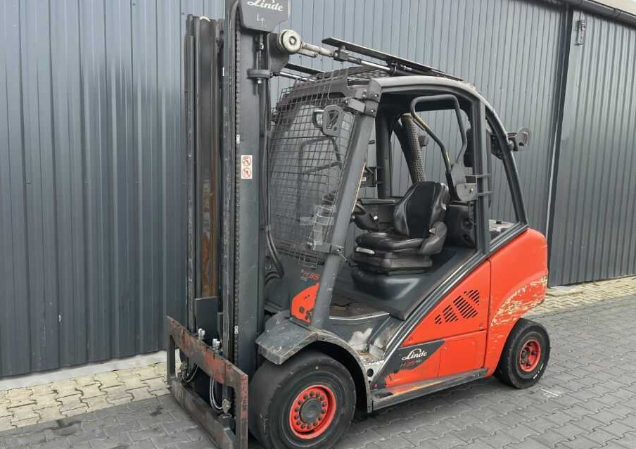 Linde H35D-02 - Empilhadeira a diesel: foto 1 Linde H35D-02 - Empilhadeira a diesel: foto 1