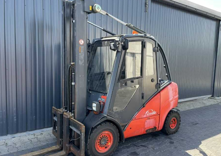 Linde H35D - Empilhadeira a diesel: foto 1 Linde H35D - Empilhadeira a diesel: foto 1