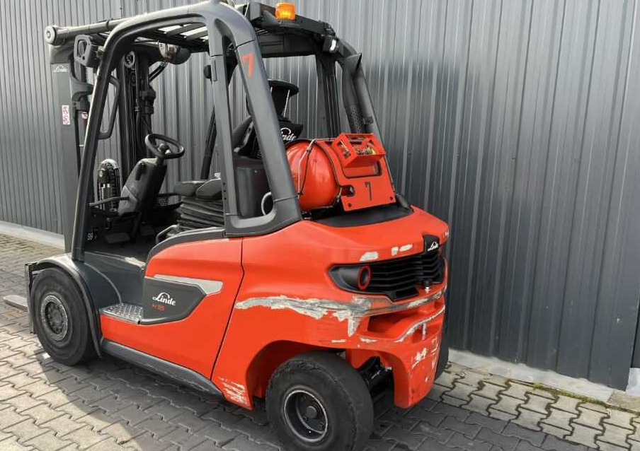 Linde H35T-01 - Empilhadeira a gás: foto 3 Linde H35T-01 - Empilhadeira a gás: foto 3