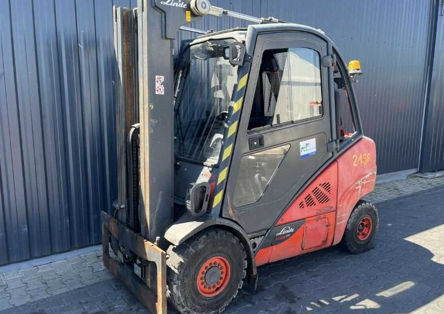 Linde H35T-02 - Empilhadeira a gás: foto 1 Linde H35T-02 - Empilhadeira a gás: foto 1