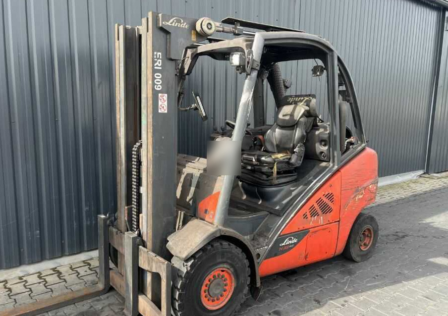 Linde H35T-02 - Empilhadeira a gás: foto 1 Linde H35T-02 - Empilhadeira a gás: foto 1
