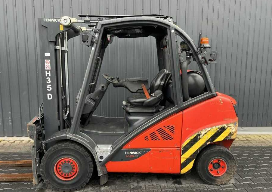 Linde H35T-02 - Empilhadeira a gás: foto 2 Linde H35T-02 - Empilhadeira a gás: foto 2