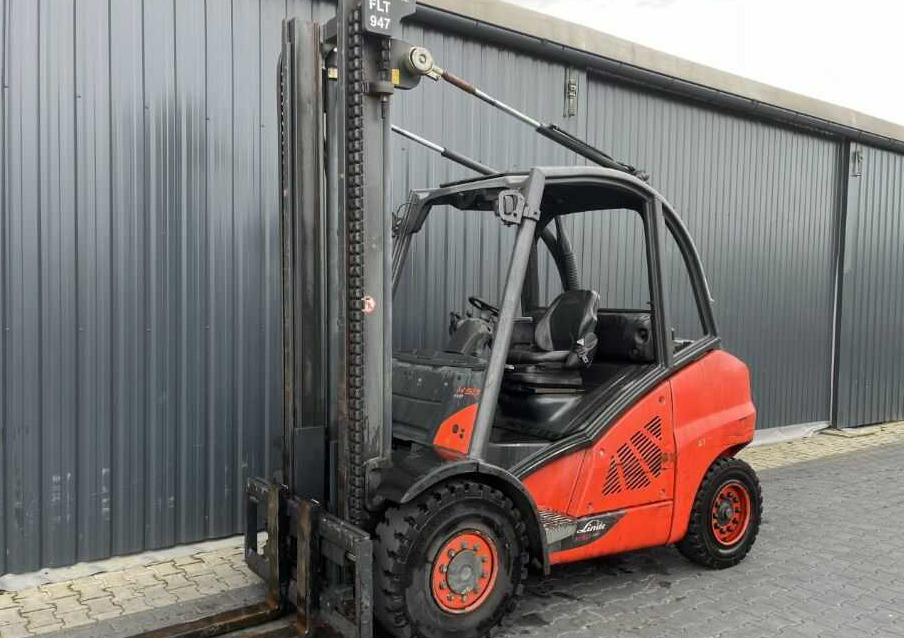 Linde H50D-02 - Empilhadeira a diesel: foto 1 Linde H50D-02 - Empilhadeira a diesel: foto 1