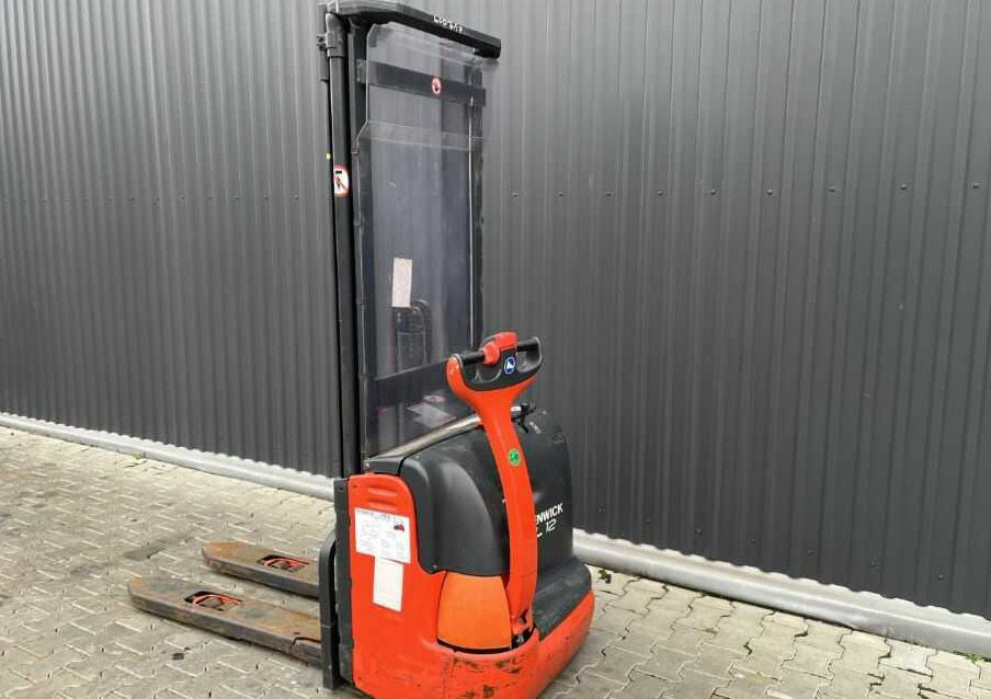 Linde L12 - Stacker: foto 2 Linde L12 - Stacker: foto 2