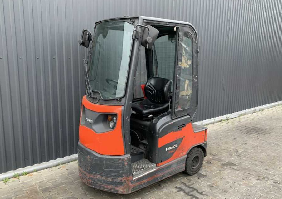 Linde P60 - Trator elétrics: foto 1 Linde P60 - Trator elétrics: foto 1