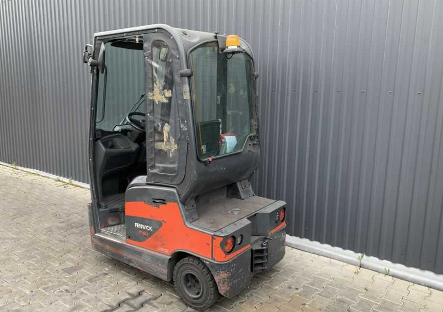 Linde P60 - Trator elétrics: foto 3 Linde P60 - Trator elétrics: foto 3