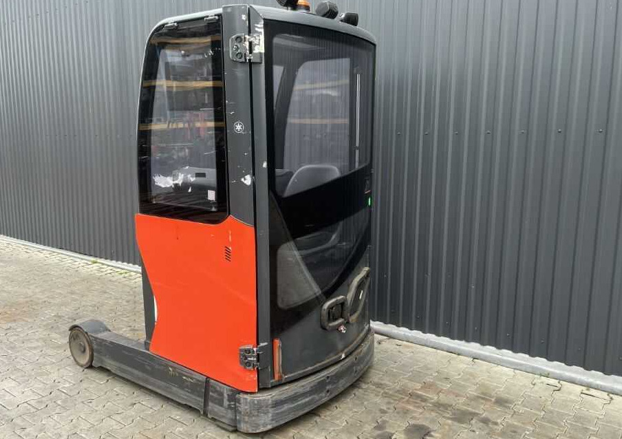 Linde R14-01 - Empilhador retráctil: foto 3 Linde R14-01 - Empilhador retráctil: foto 3