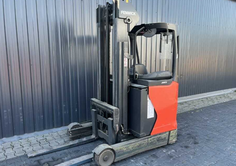 Linde R14-01 - Empilhador retráctil: foto 1 Linde R14-01 - Empilhador retráctil: foto 1