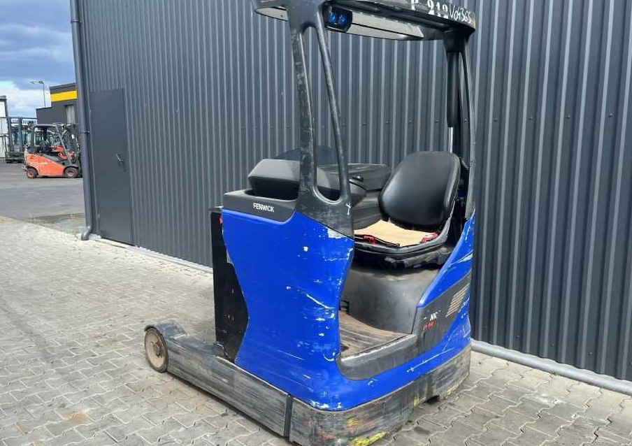 Linde R14HD-01 - Empilhador retráctil: foto 3 Linde R14HD-01 - Empilhador retráctil: foto 3