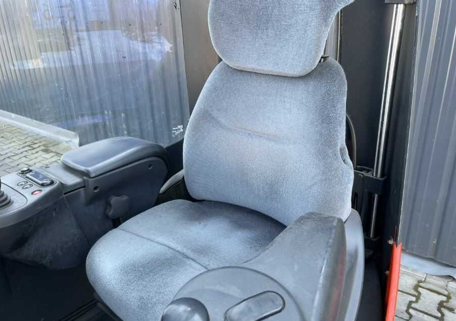 Empilhador retráctil Linde R14X: foto 6