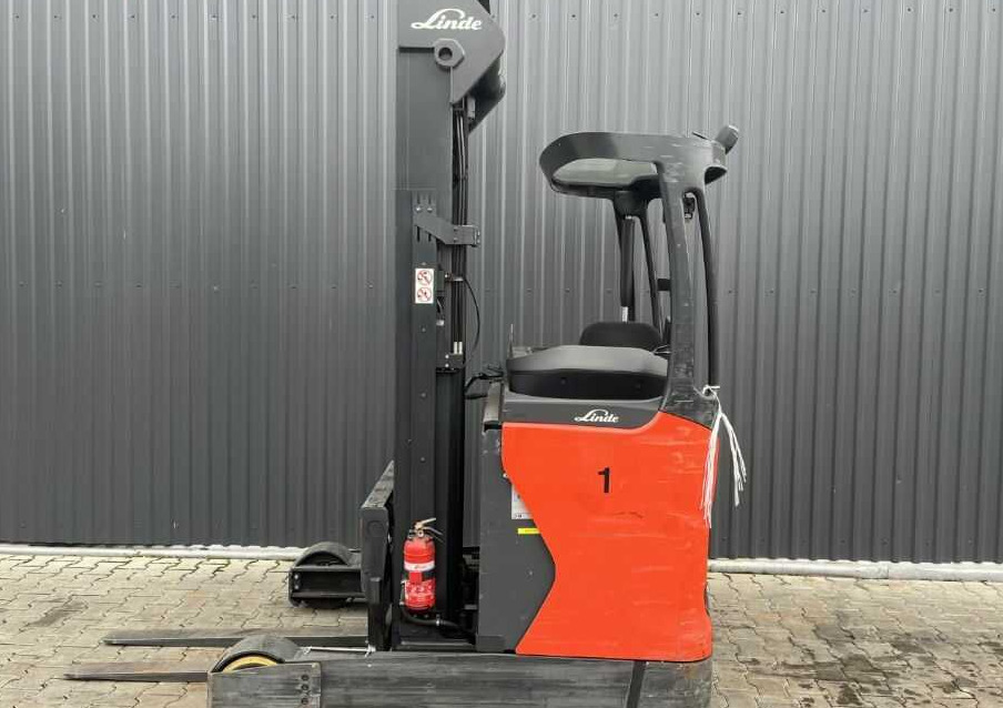 Linde R16-01 - Empilhador retráctil: foto 2 Linde R16-01 - Empilhador retráctil: foto 2