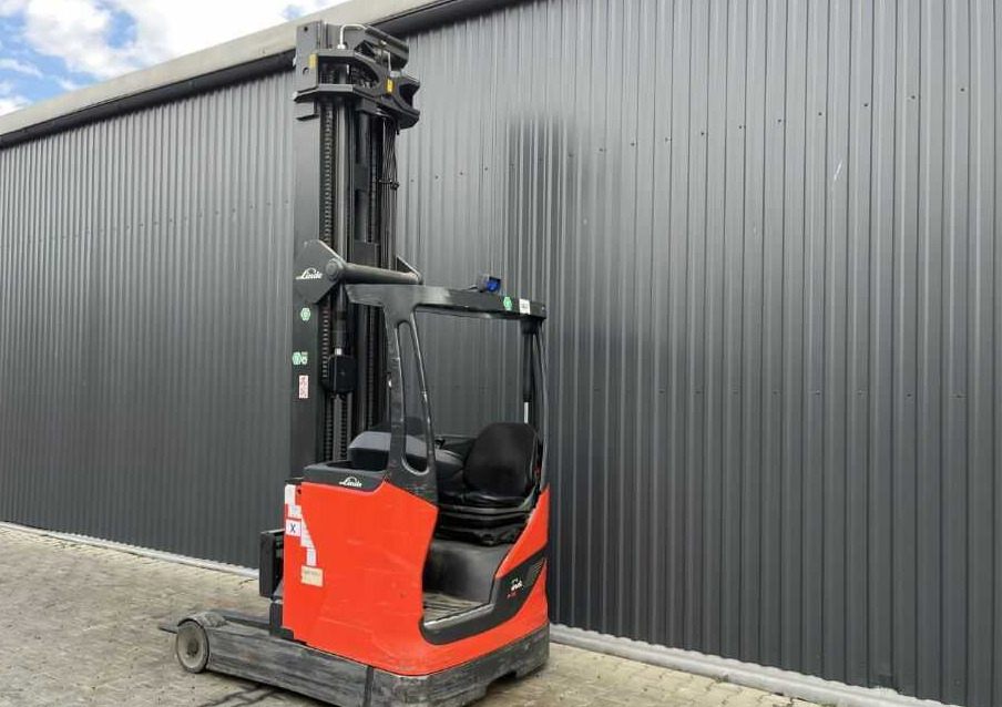 Linde R16HD-01 - Empilhador retráctil: foto 3 Linde R16HD-01 - Empilhador retráctil: foto 3