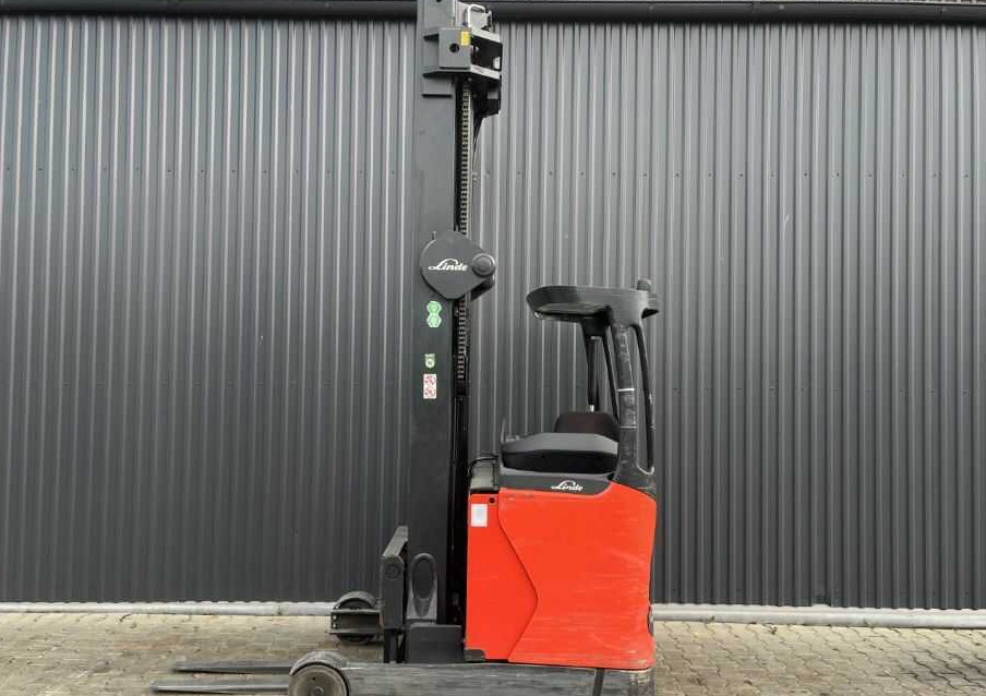 Linde R16HD-01 - Empilhador retráctil: foto 2 Linde R16HD-01 - Empilhador retráctil: foto 2