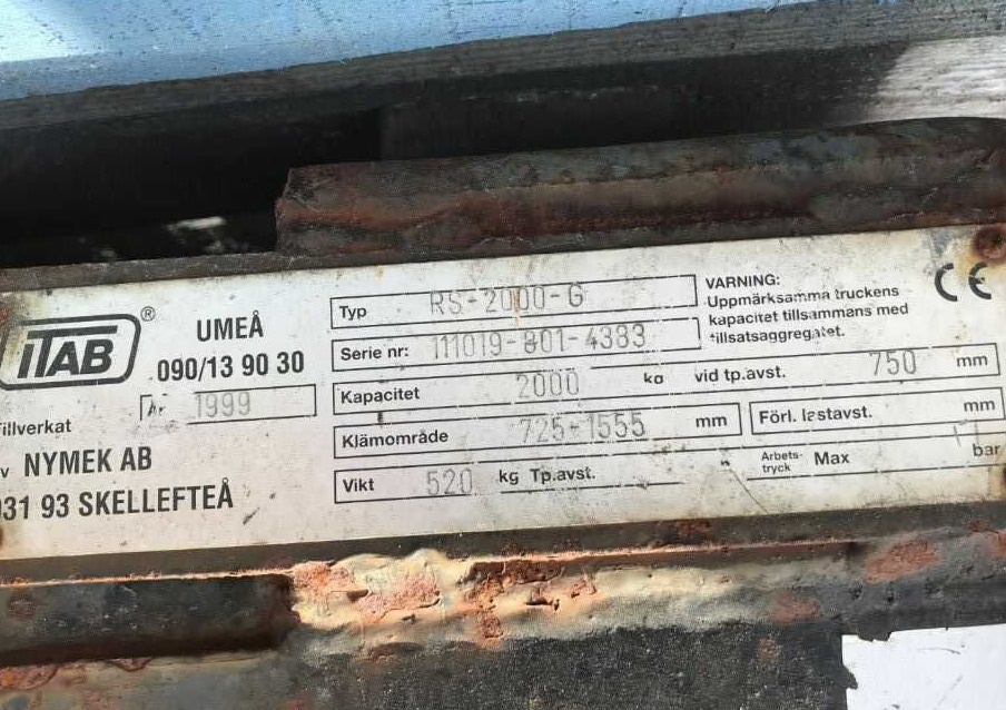 TAB RS-200-G - Grampo por Empilhadeira: foto 1 TAB RS-200-G - Grampo por Empilhadeira: foto 1